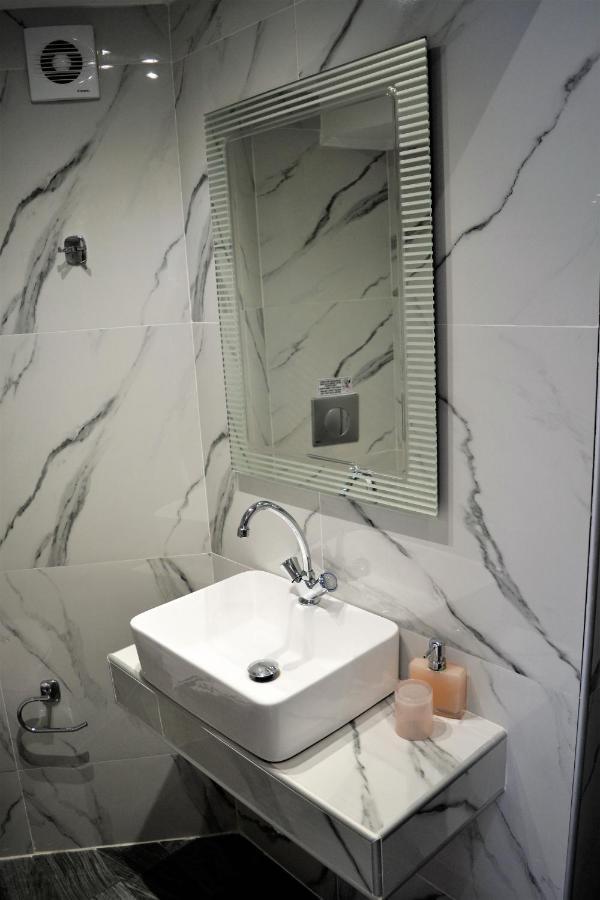 Ioni Rooms Потос Екстериор снимка